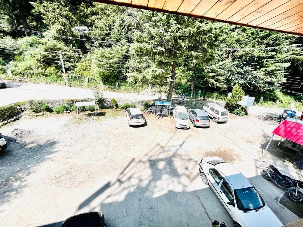 Hotel Hadimba Palace - Free Pickup From Volvo Bus Stand Manali  Exterior photo