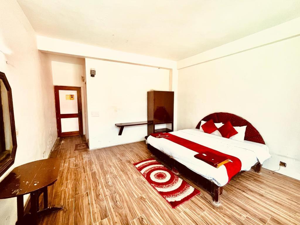 Hotel Hadimba Palace - Free Pickup From Volvo Bus Stand Manali  Exterior photo