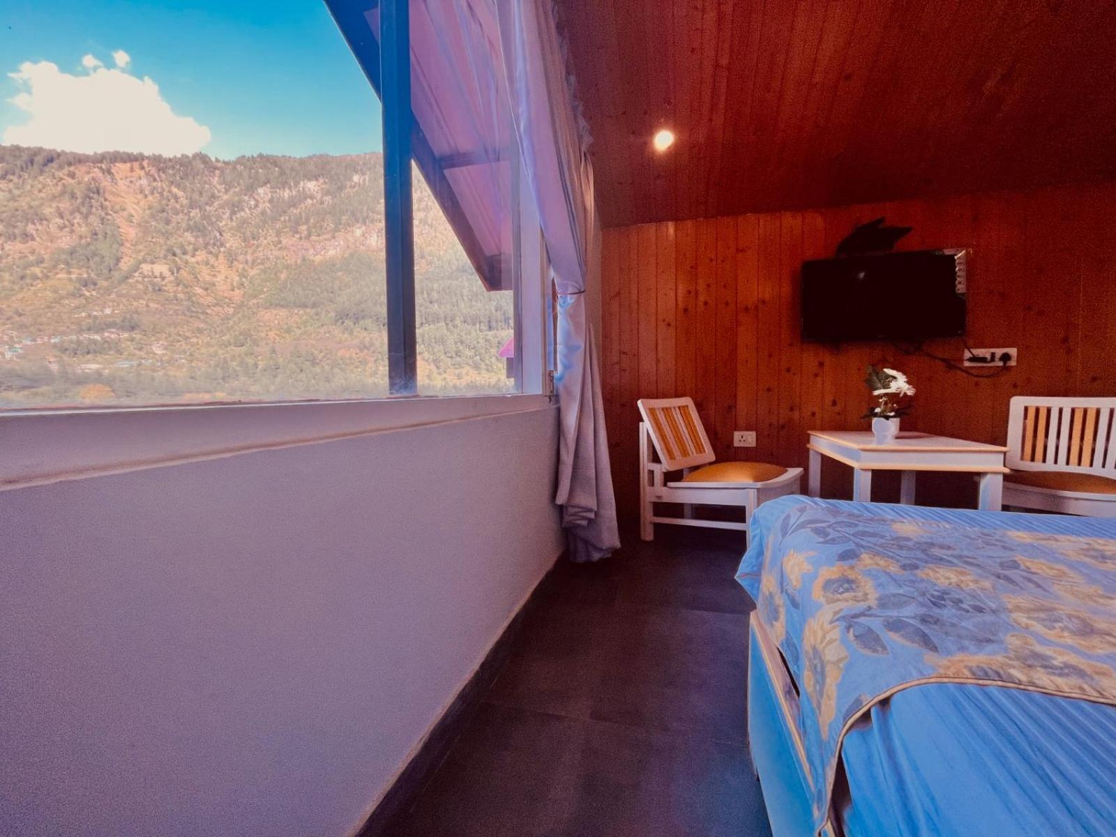 Hotel Hadimba Palace - Free Pickup From Volvo Bus Stand Manali  Exterior photo